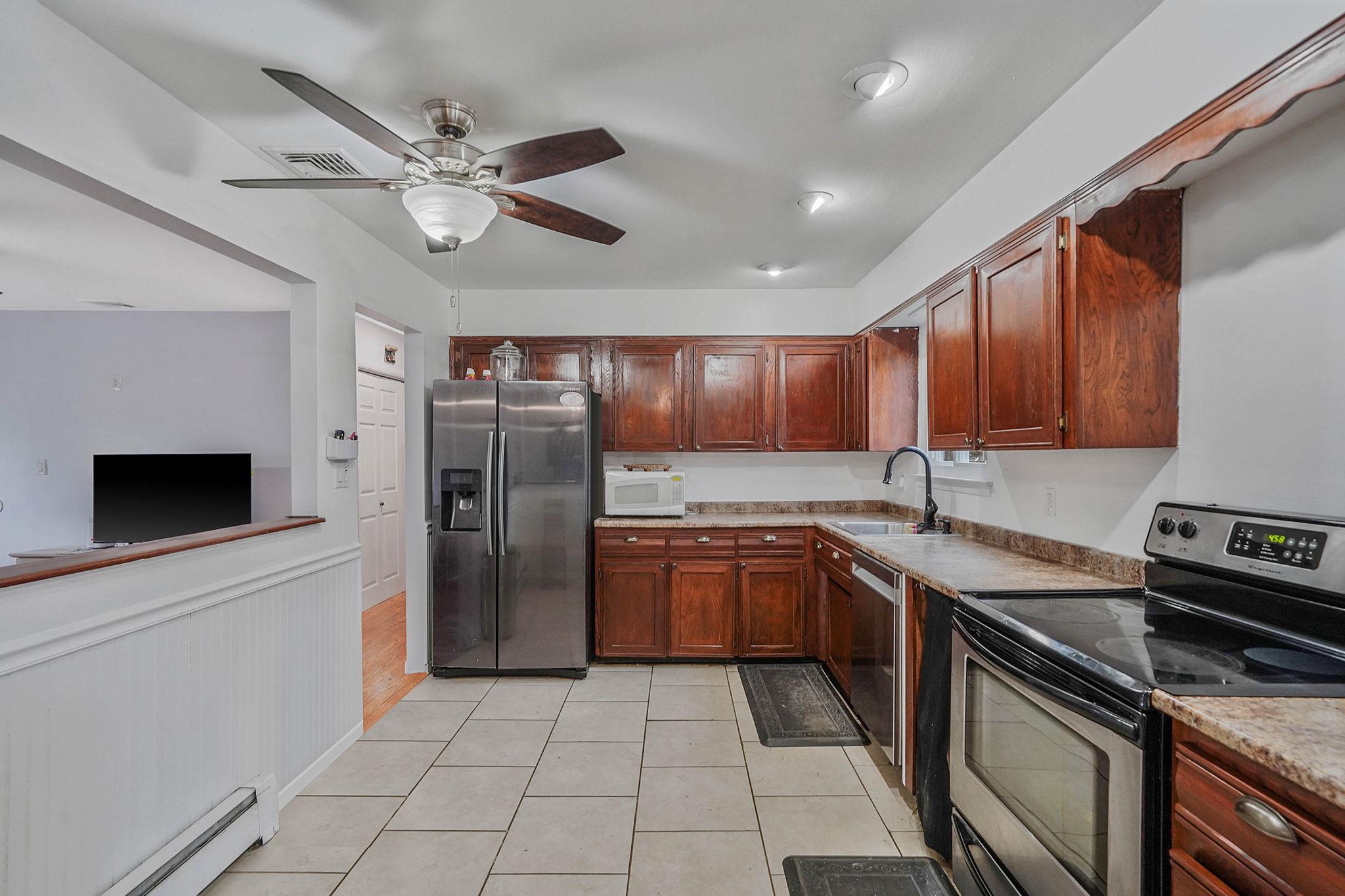2816 Ocean Avenue, Ronkonkoma, New York image 7