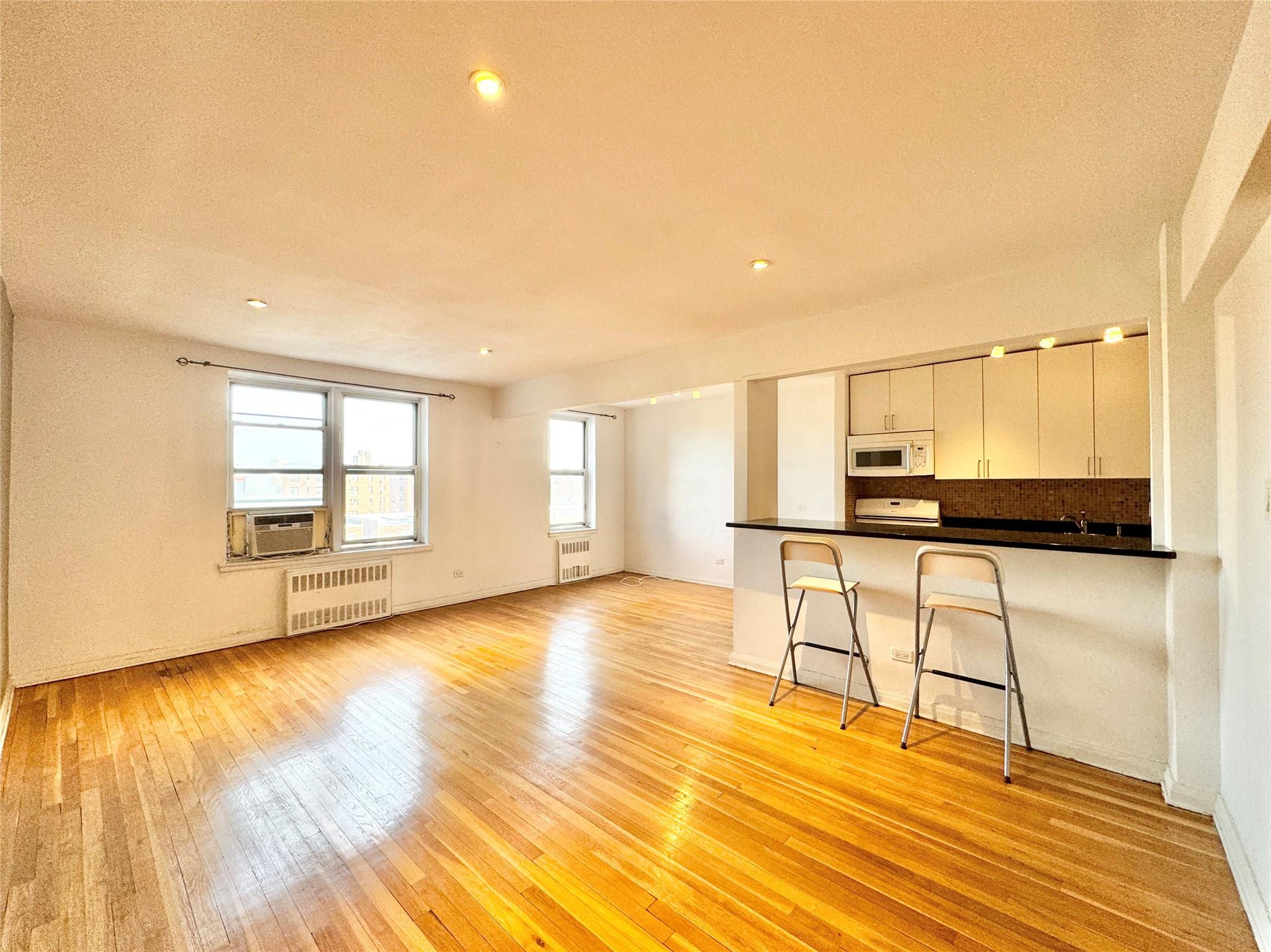 83-37 Saint James Avenue #5L, Elmhurst, New York image 5