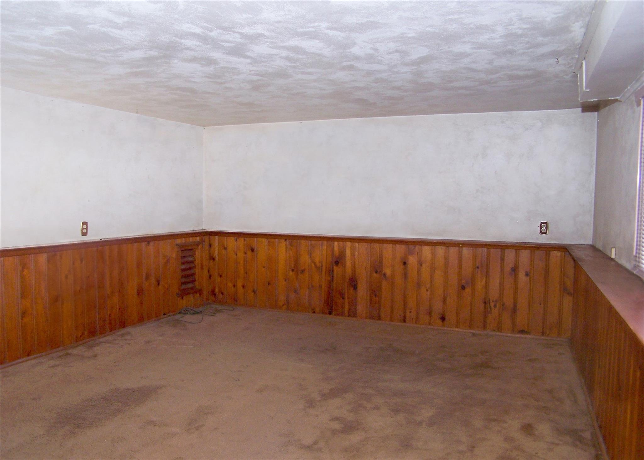 1343 Thompson Drive, Bay Shore, New York image 11