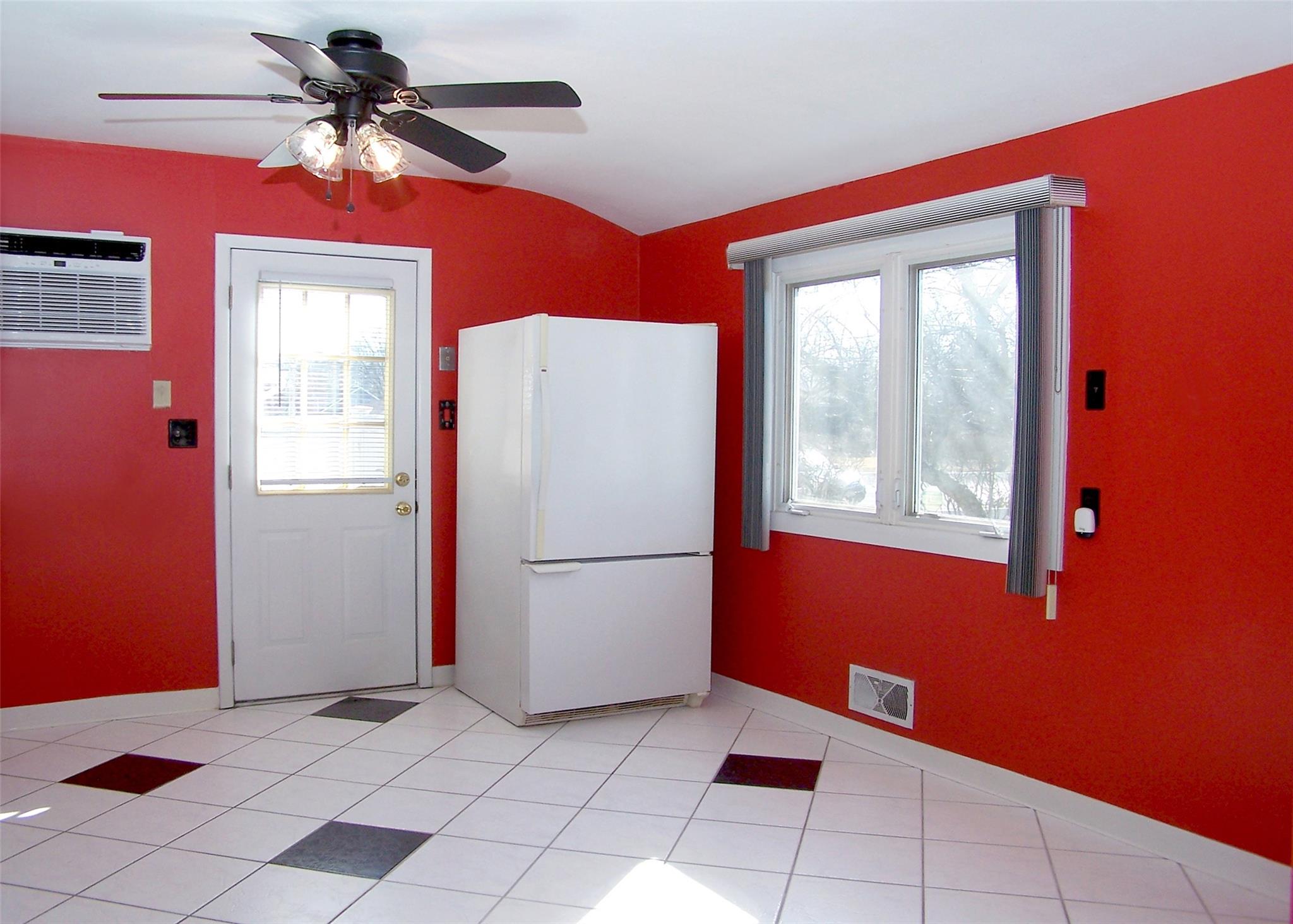 1343 Thompson Drive, Bay Shore, New York image 4
