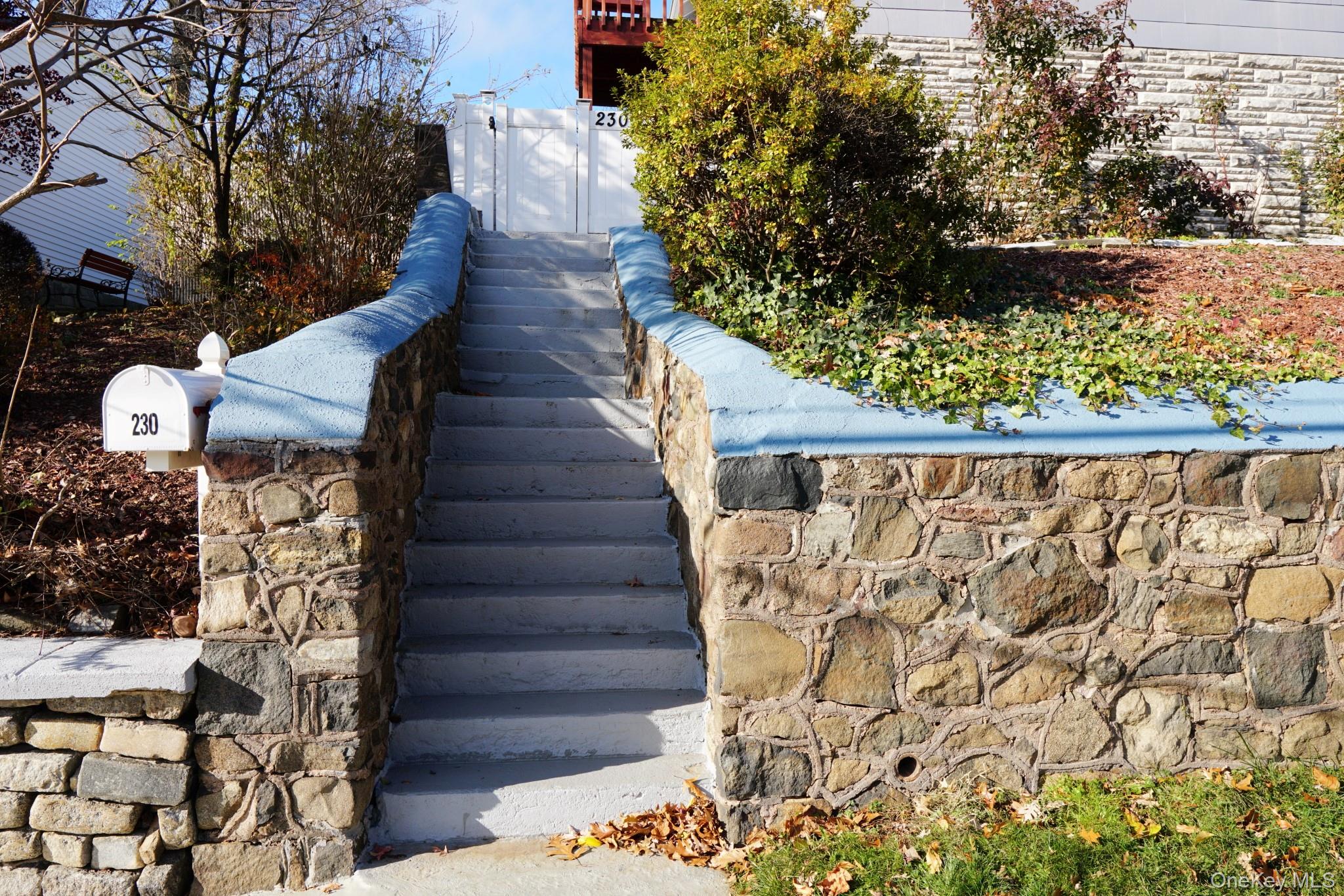 230 Lindenwood Road