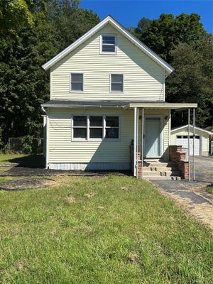 94 FIREHOUSE RD, WURTSBORO, NY 12790 - Image b0a93aa9a211e8d2d087a5d913029b52/1438914433