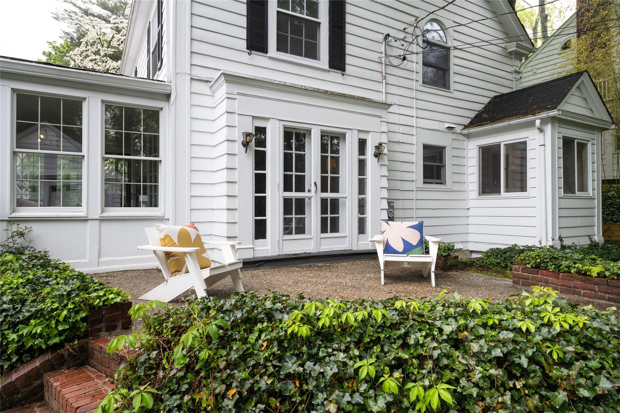 5 Summit Road