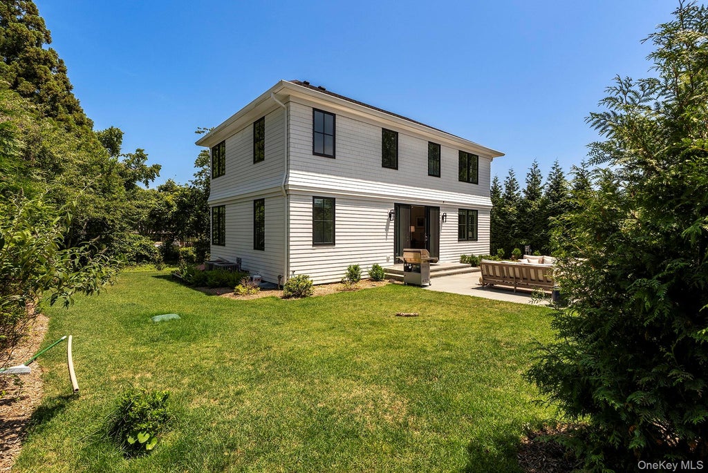 Photo of 166 Greenwich Street, Montauk, NY 11954 (MLS # 1046325)