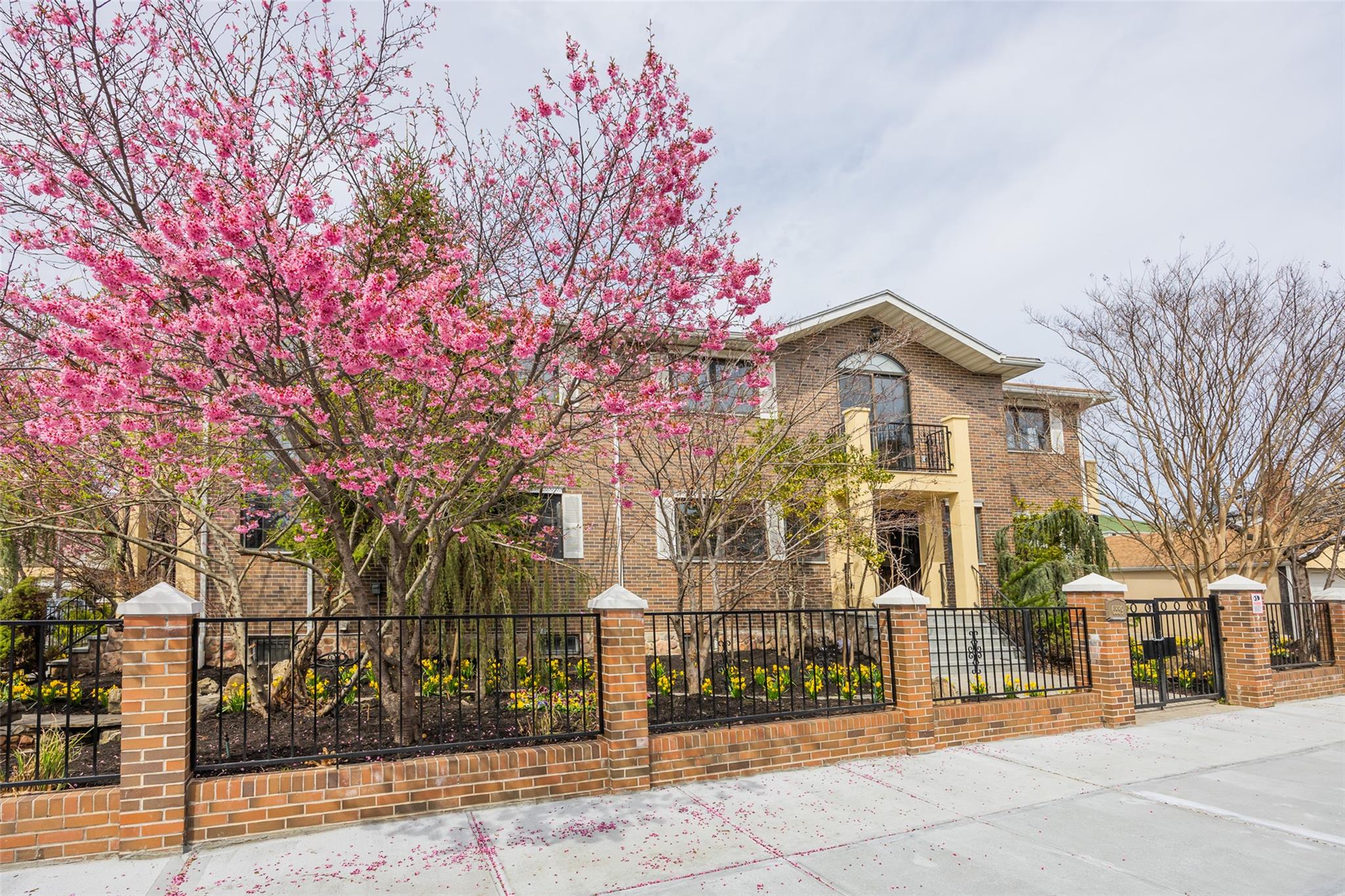136th Street, Flushing, Queens, NY - 5 Bedrooms  
5 Bathrooms - 