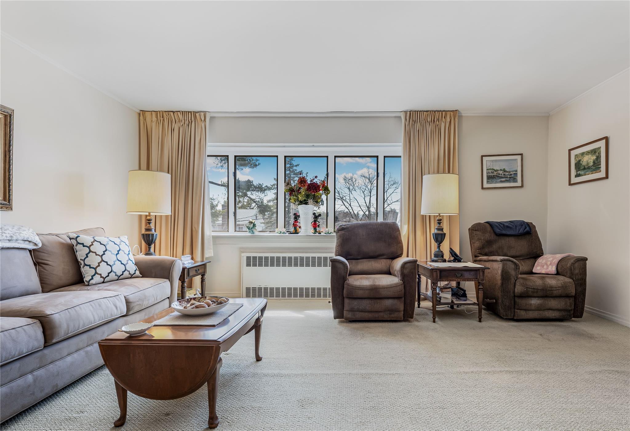 41-43 249th Street, Little Neck, New York image 2