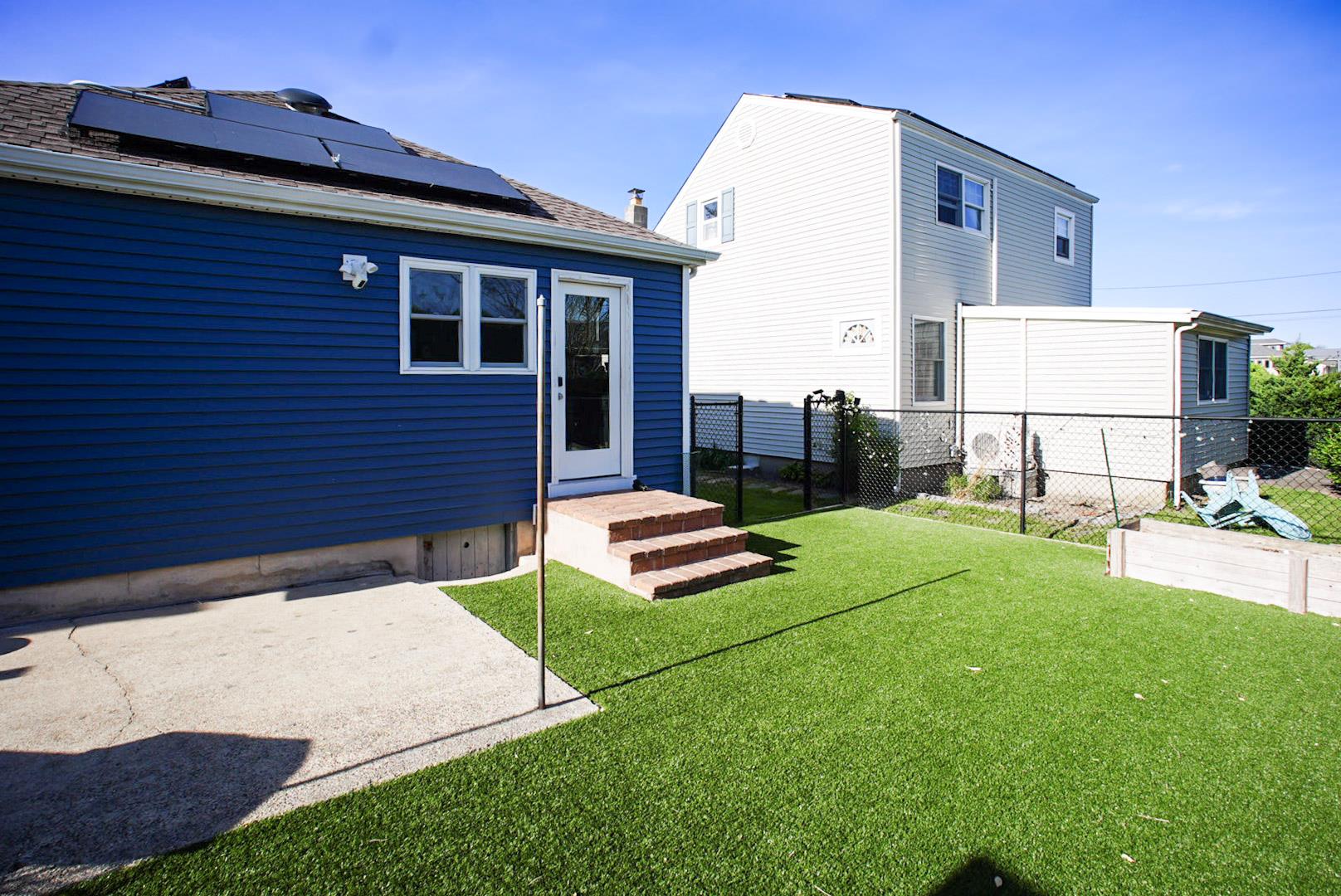 30 S Bay Road, Amityville, New York image 22