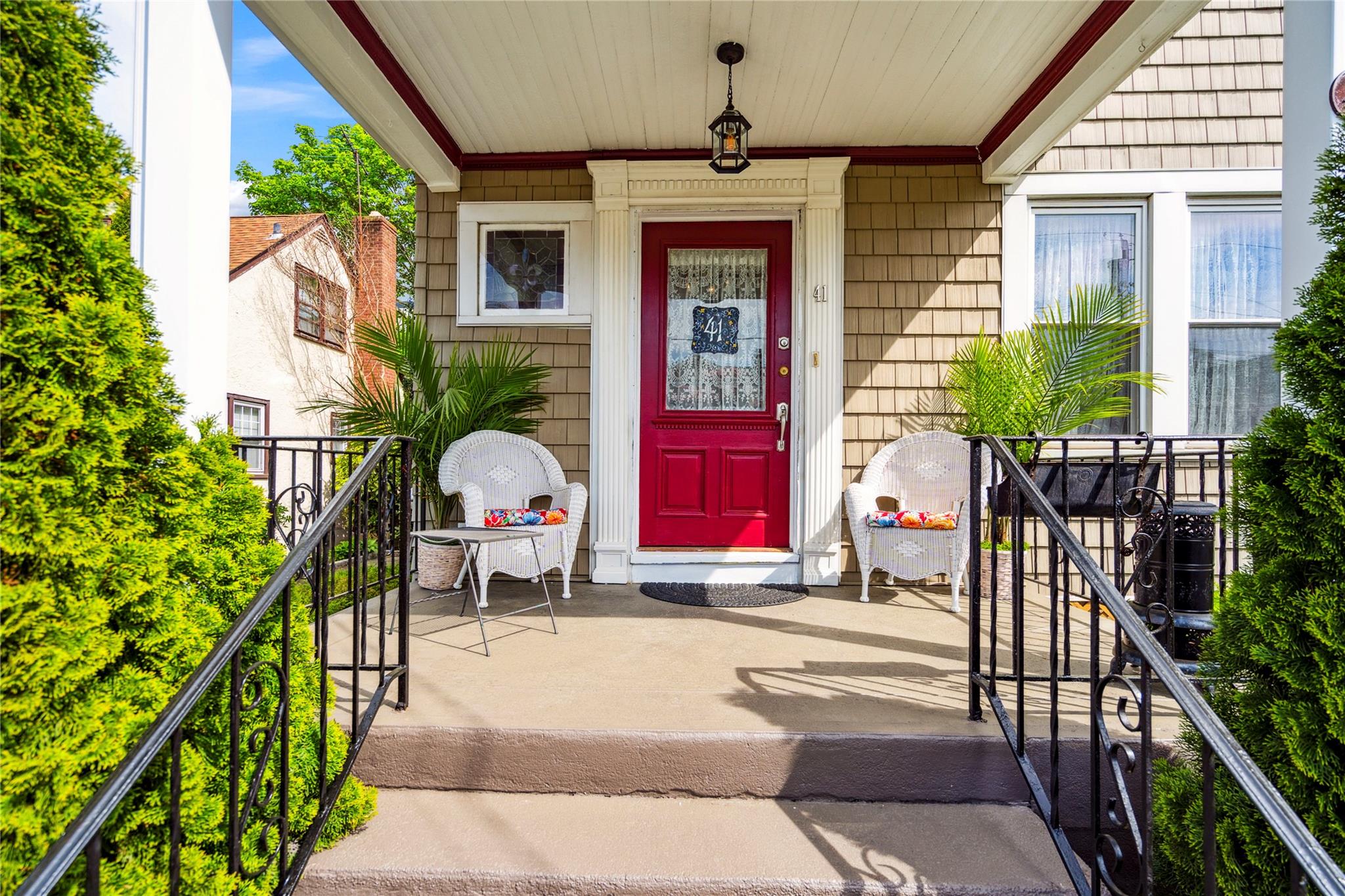 41 Gates Avenue, Malverne, New York image 41
