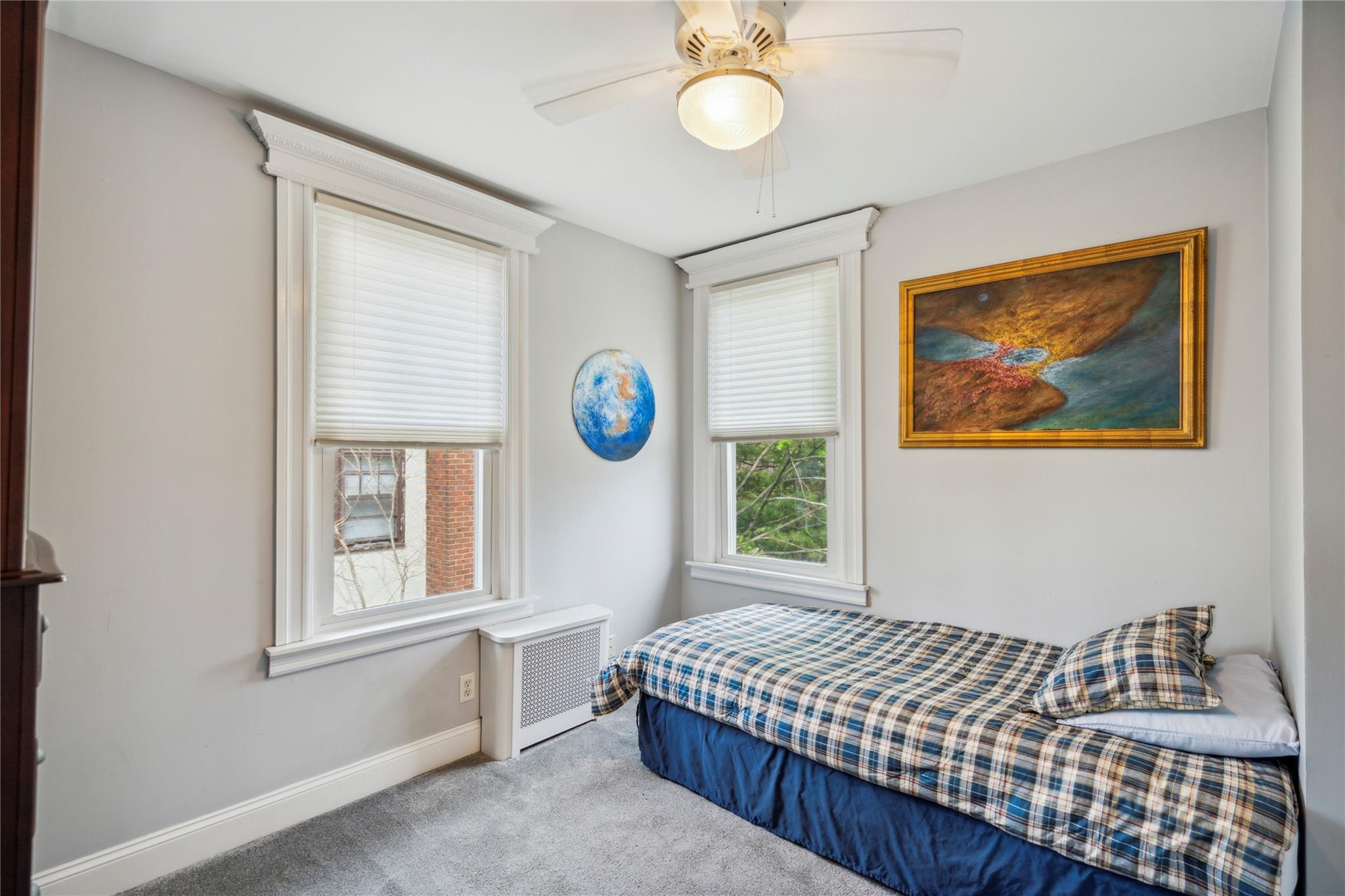 41 Gates Avenue, Malverne, New York image 19
