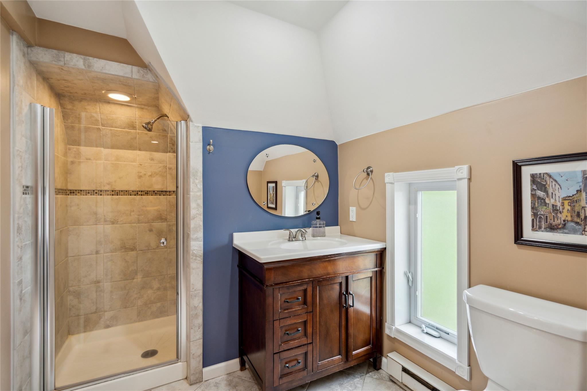 41 Gates Avenue, Malverne, New York image 27