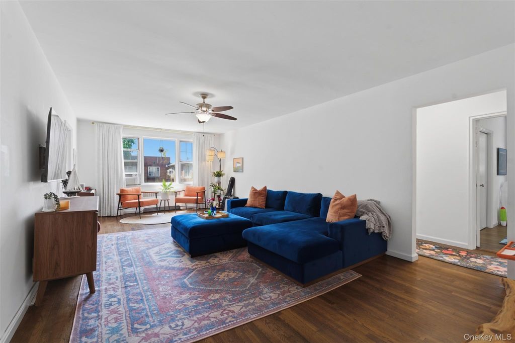 Photo of 14 Soundview Avenue #28, White Plains, NY 10606 (MLS # 1001685)