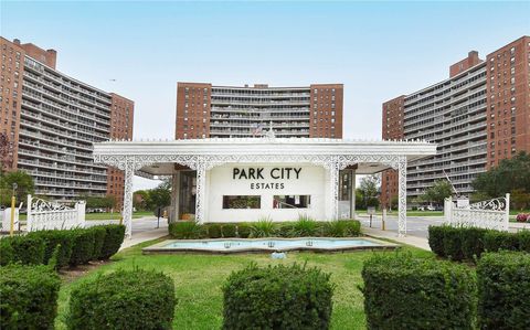 61-45 98 Street Unit 17A, Rego Park, NY 11374 - MLS#: 806878