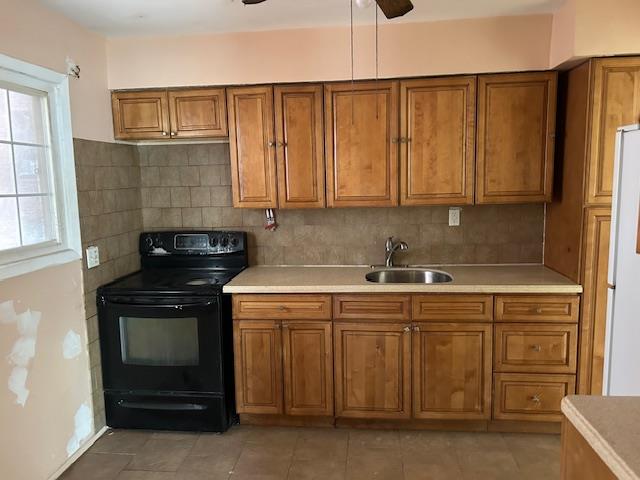 Rental Property at 22 Beach, Far Rockaway, Queens, NY - Bedrooms: 3 
Bathrooms: 1 
Rooms: 5  - $2,500 MO.