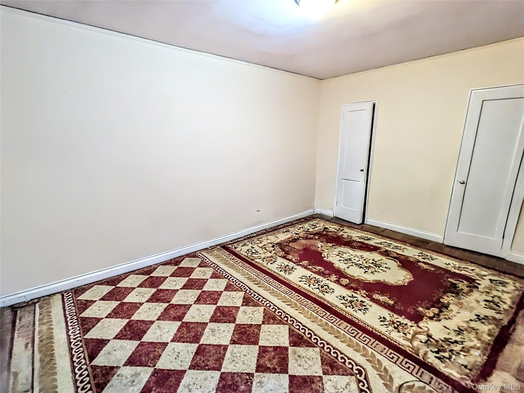 98-76 Queens boulevard 5 N