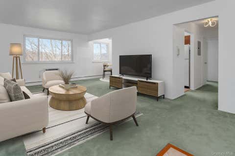 Condo For Sale - 10 N James Street #N<br/> Peekskill, NY 10566