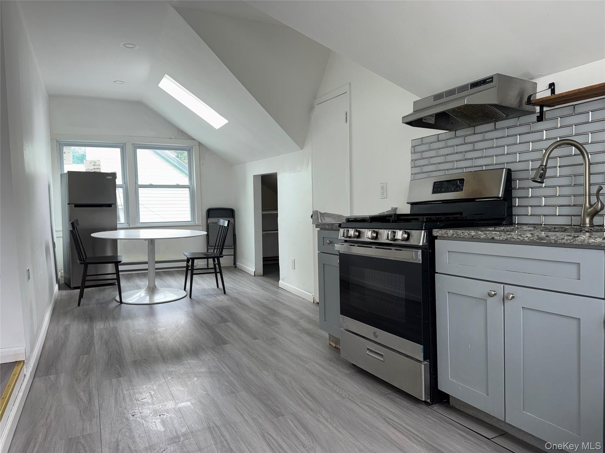 300 Highland Avenue 7