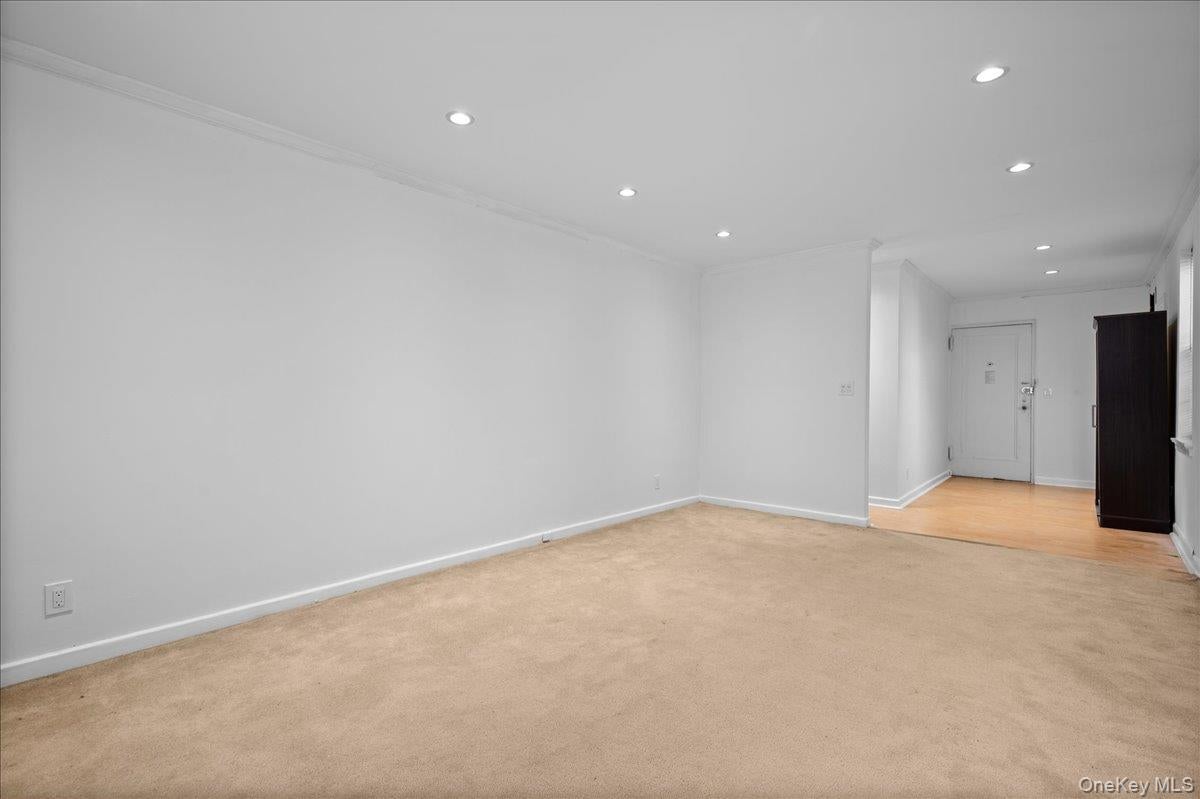 485 Bronx River Road A23