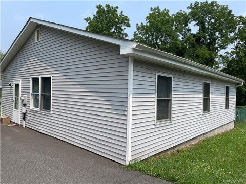 Homes For Sale - 30 Reservoir Road<br/> Middletown, NY 10940