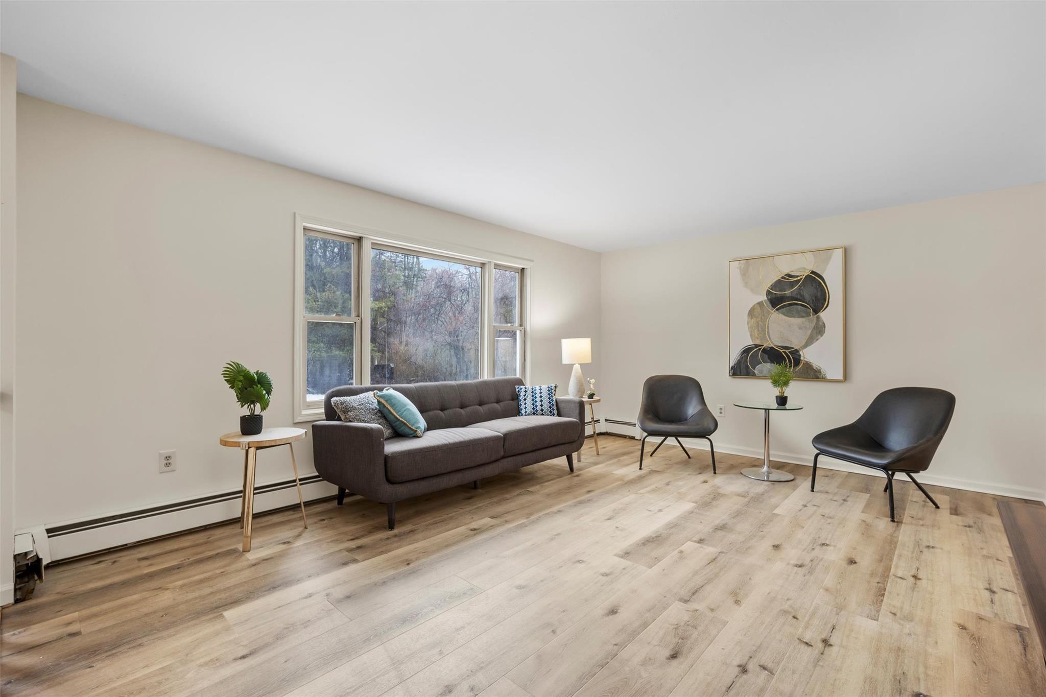 82 Peach Road, Poughkeepsie, New York image 3