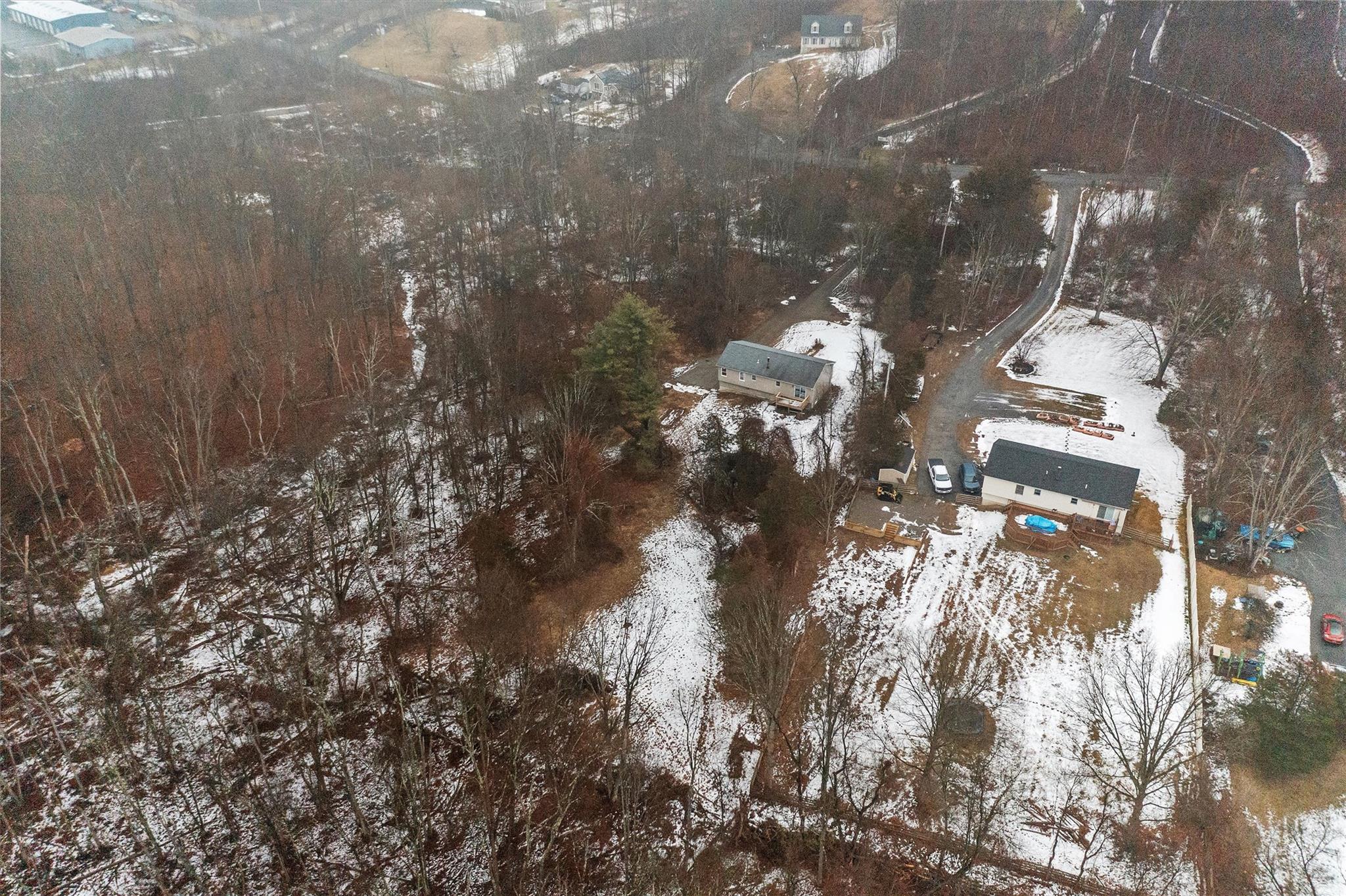 82 Peach Road, Poughkeepsie, New York image 30