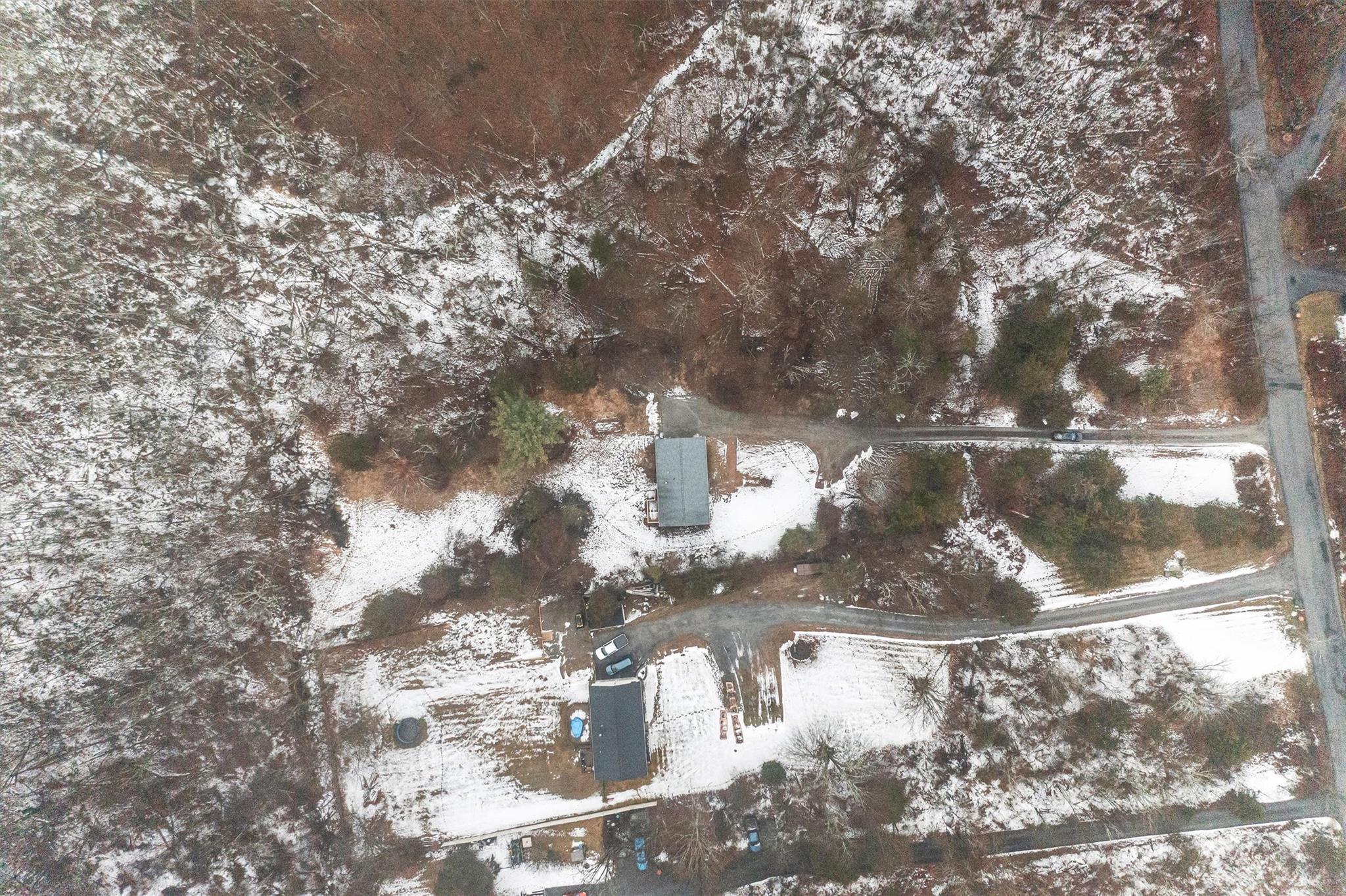 82 Peach Road, Poughkeepsie, New York image 28