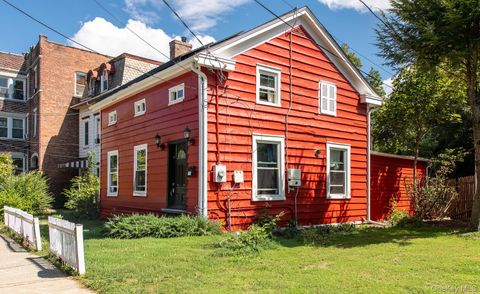 Homes For Sale - 88 S Hamilton Street<br/> Poughkeepsie, NY 12601