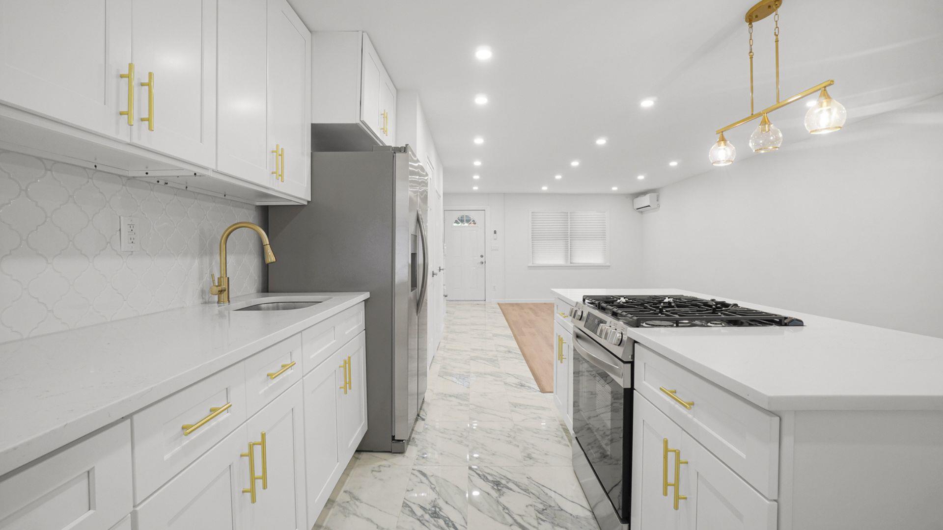4175 Baychester Avenue, Bronx, New York image 10