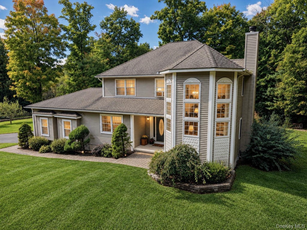 Photo of 2 Wellington Court, Wallkill, NY 12589 (MLS # 1056712)