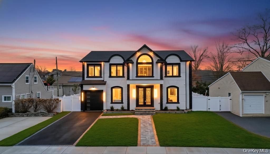 Photo of 143 Farmedge Road, Levittown, NY 11756 (MLS # 958825)