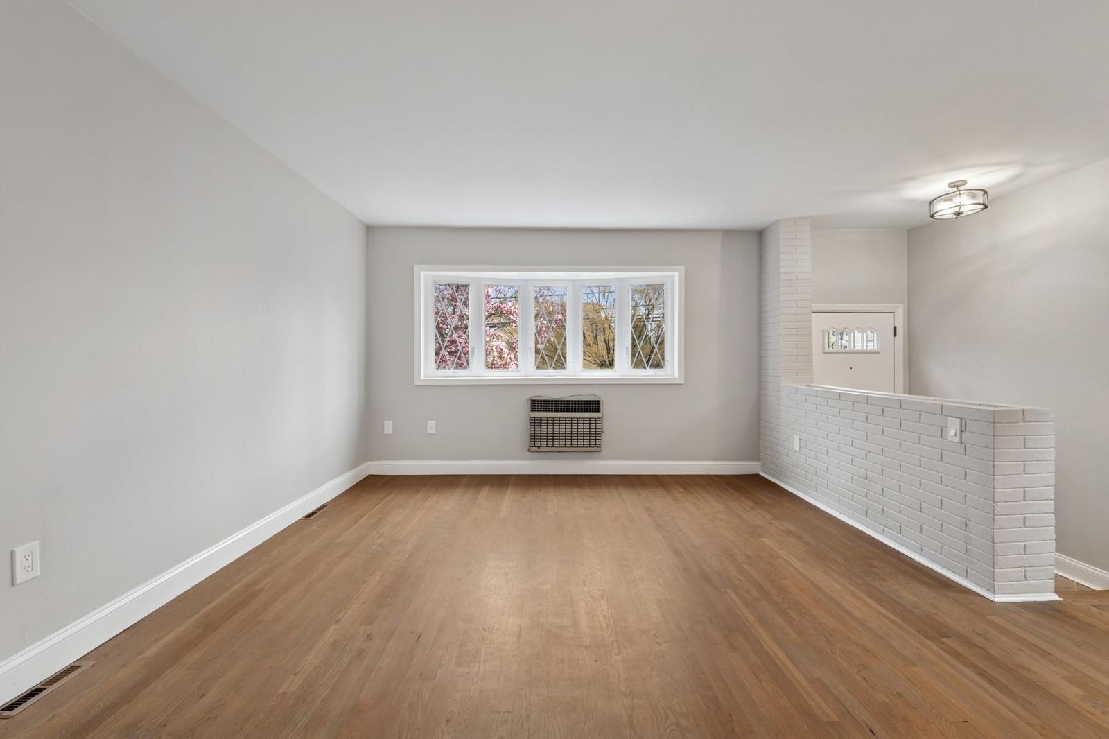2665 Harding Ave Ave, Bronx, New York image 5