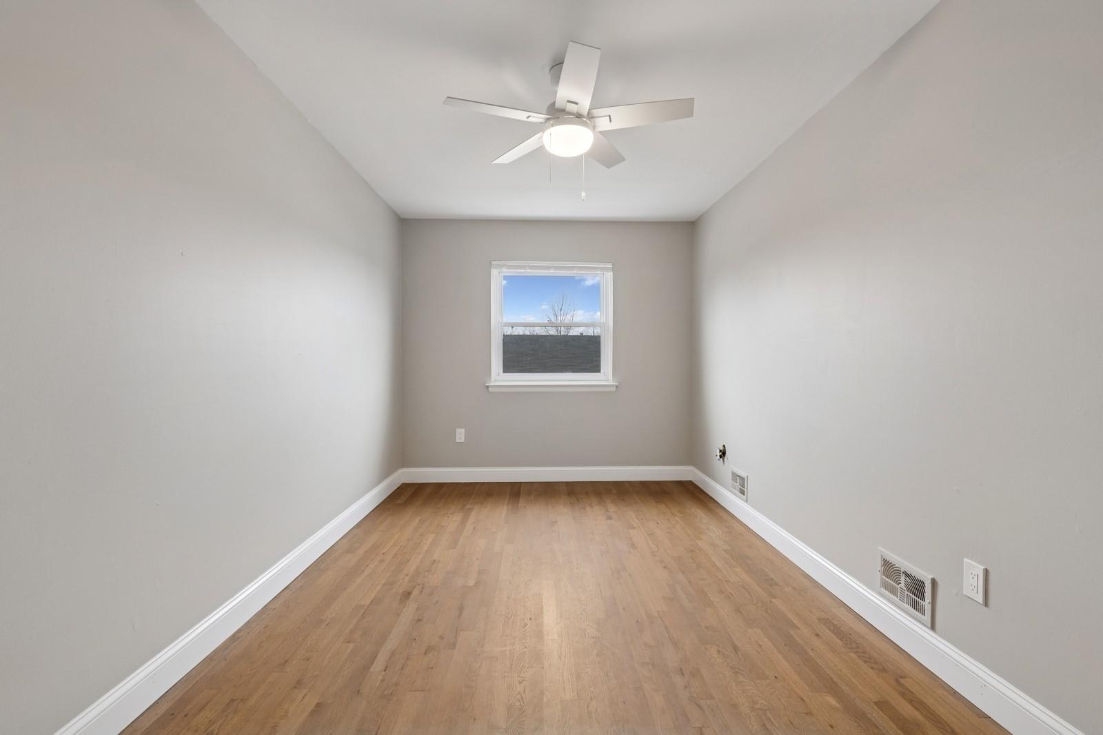 2665 Harding Ave Ave, Bronx, New York image 23