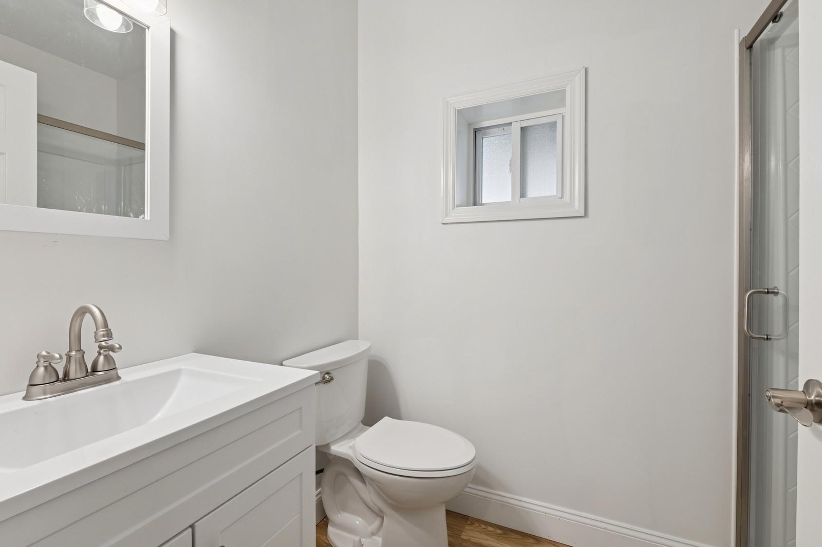 2665 Harding Ave Ave, Bronx, New York image 31
