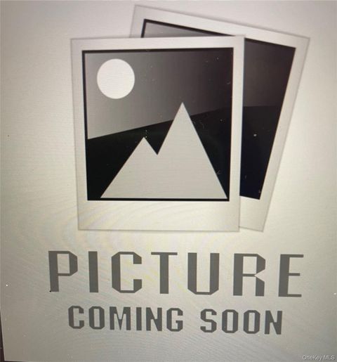 506 Emanuel Way 73 East Meadow NY 11554