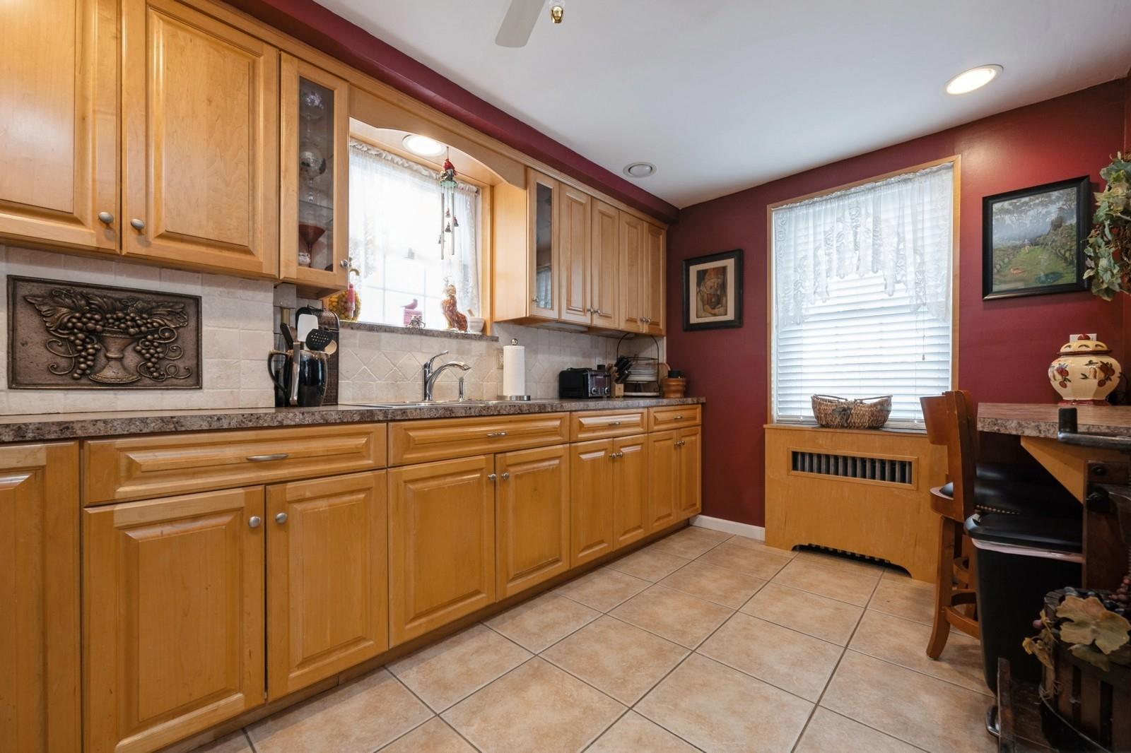 3 Terrace Place, Glen Cove, New York image 8