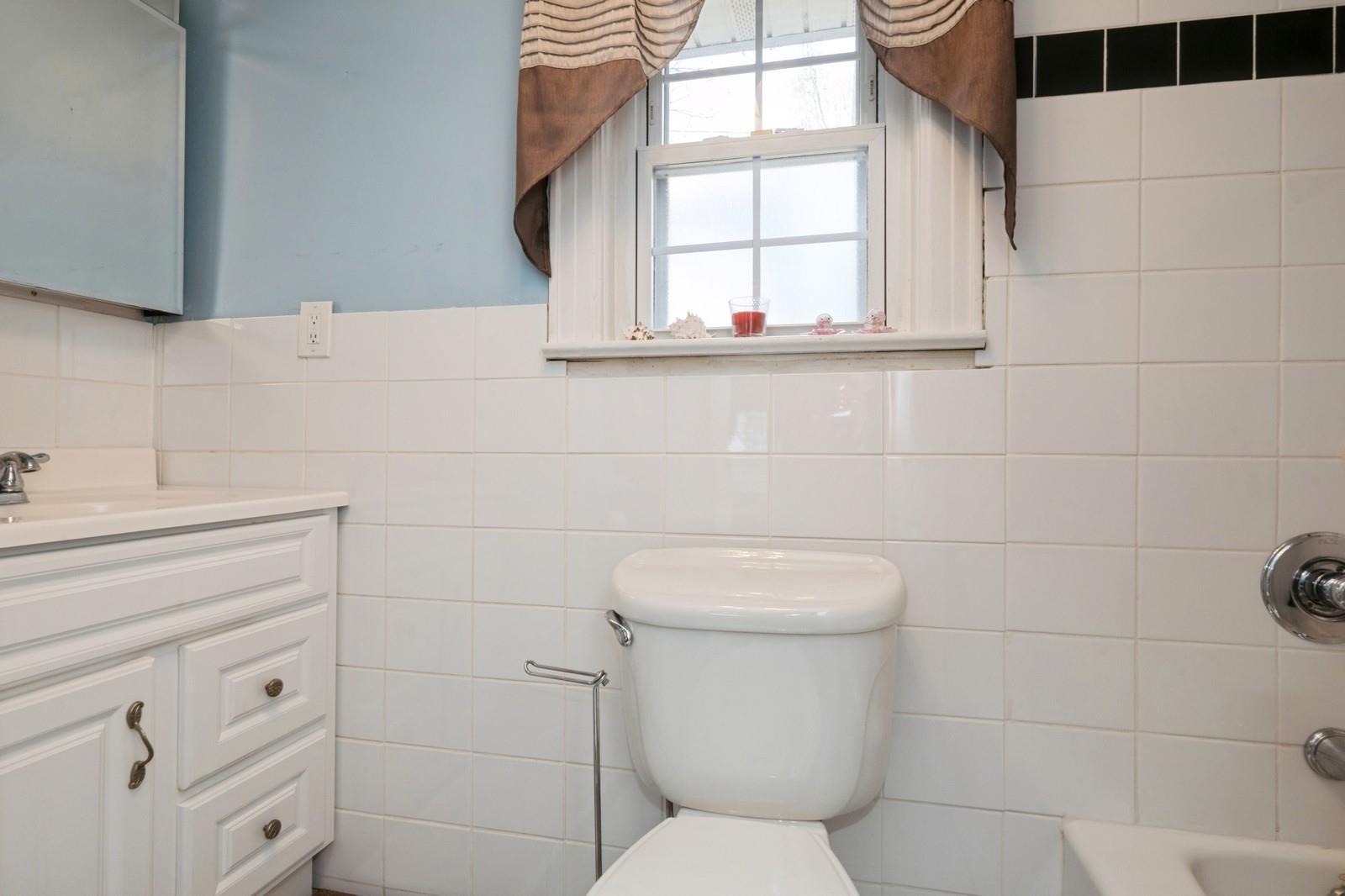3 Terrace Place, Glen Cove, New York image 12