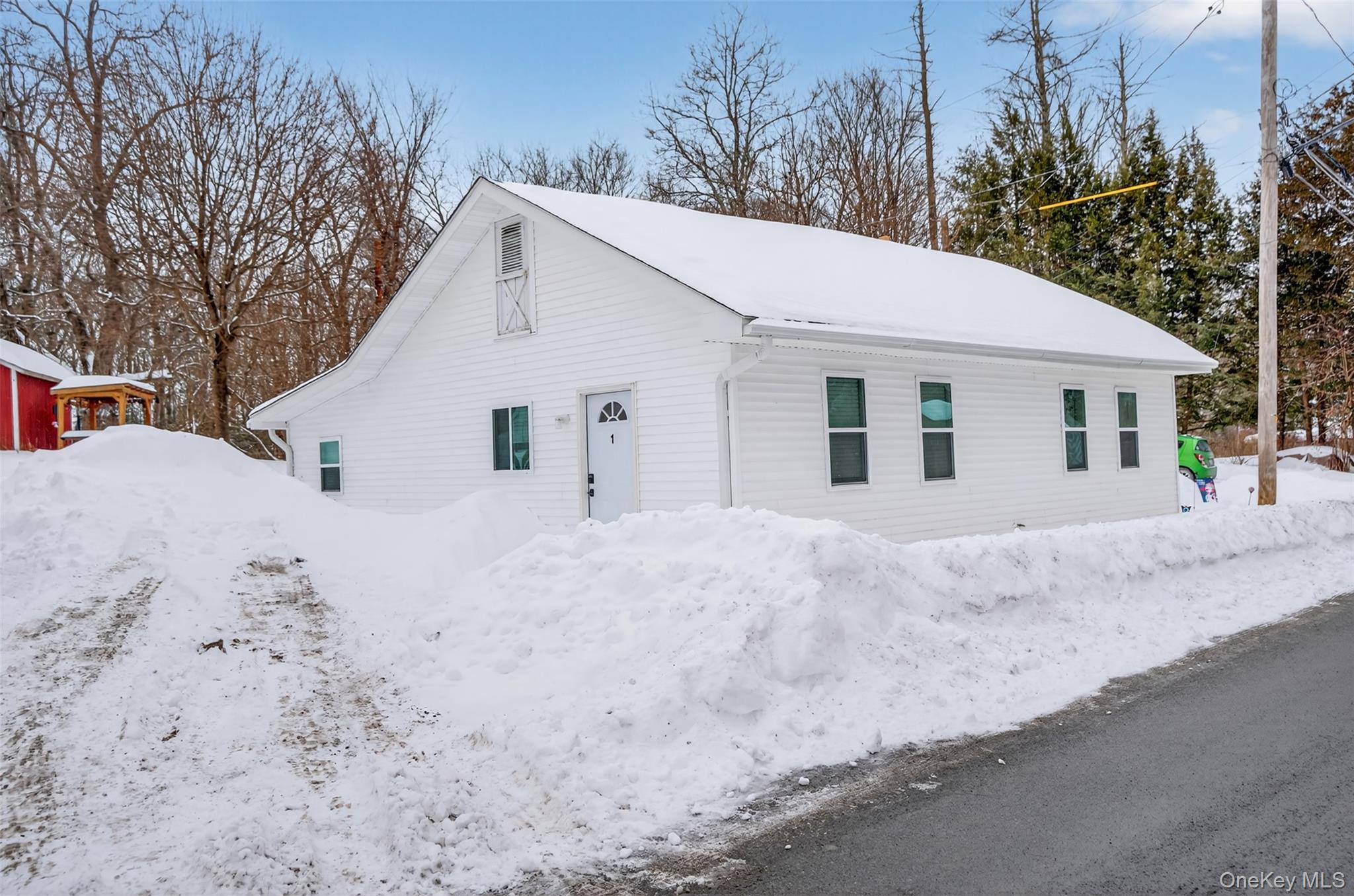 3 & 5 Dutchtown Road 1-3