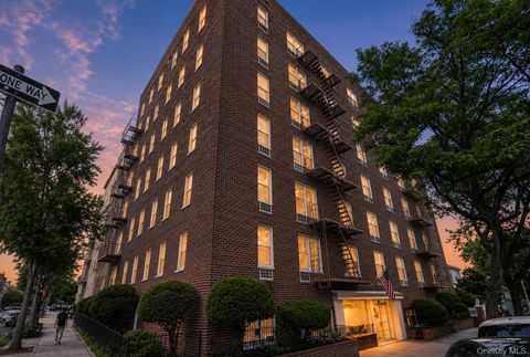 Photo of 39-76 57th Street #1H, Woodside, NY 11377 (MLS # 1009466)