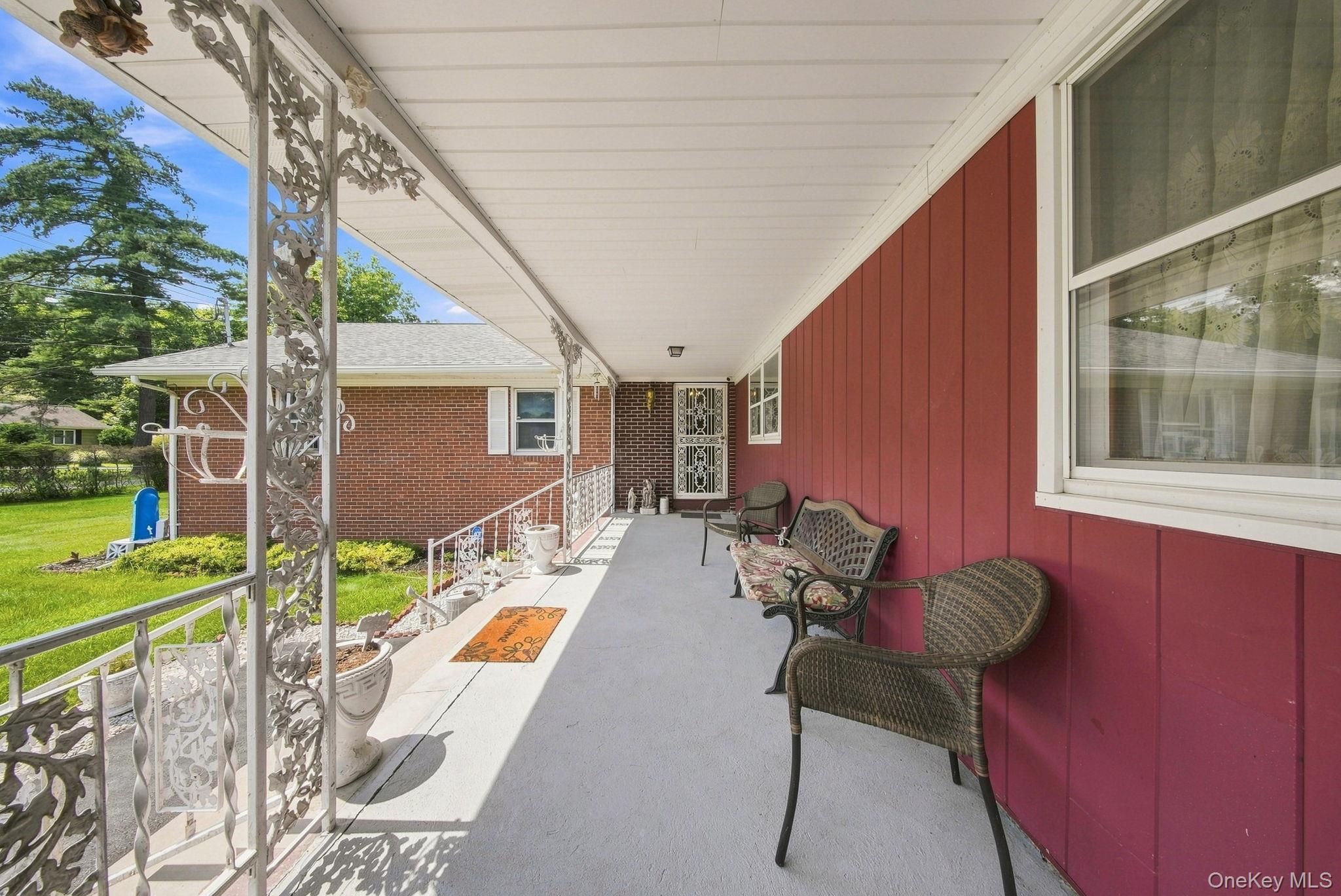 492 White Road