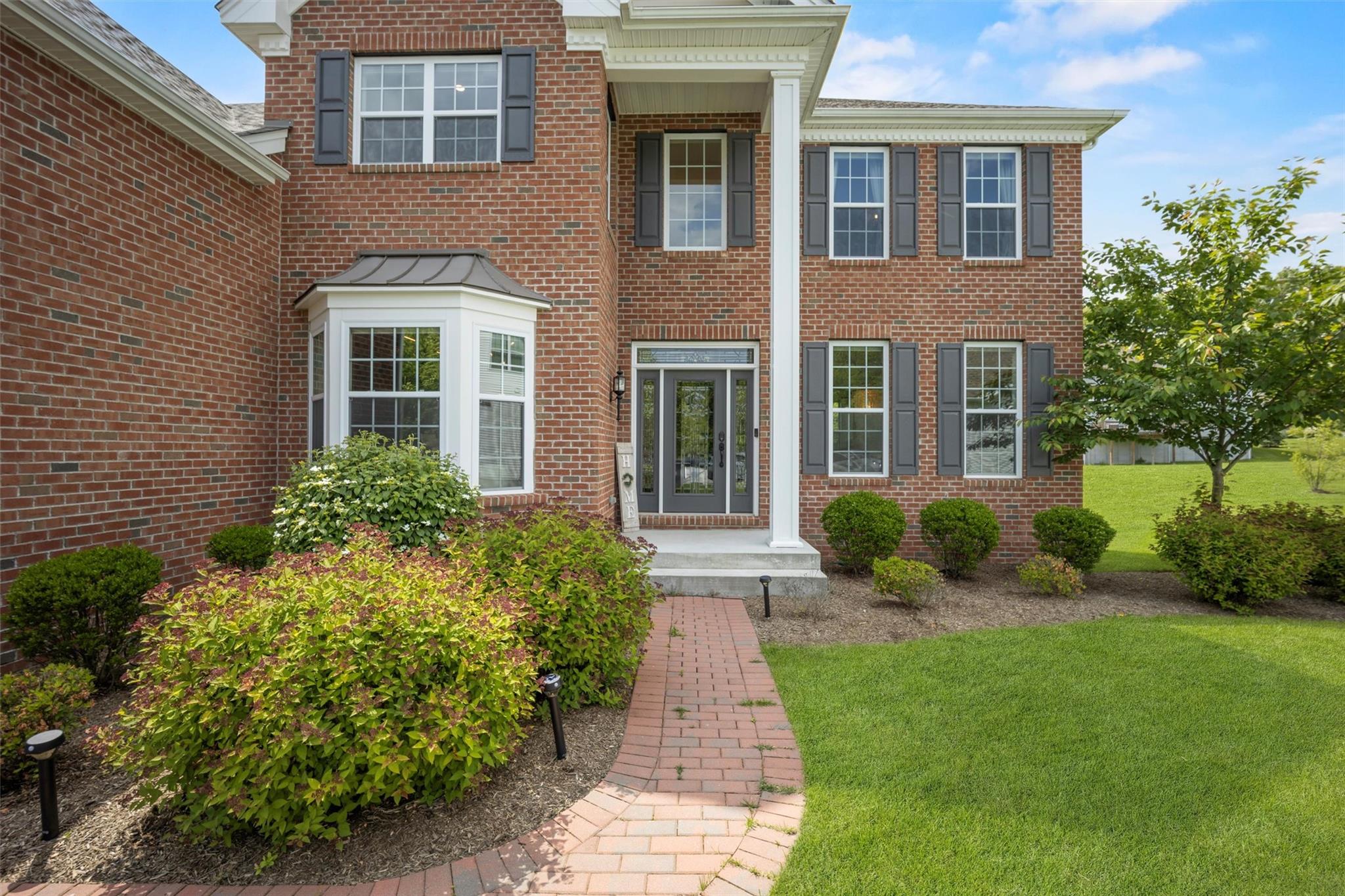 32 W Tilden Place