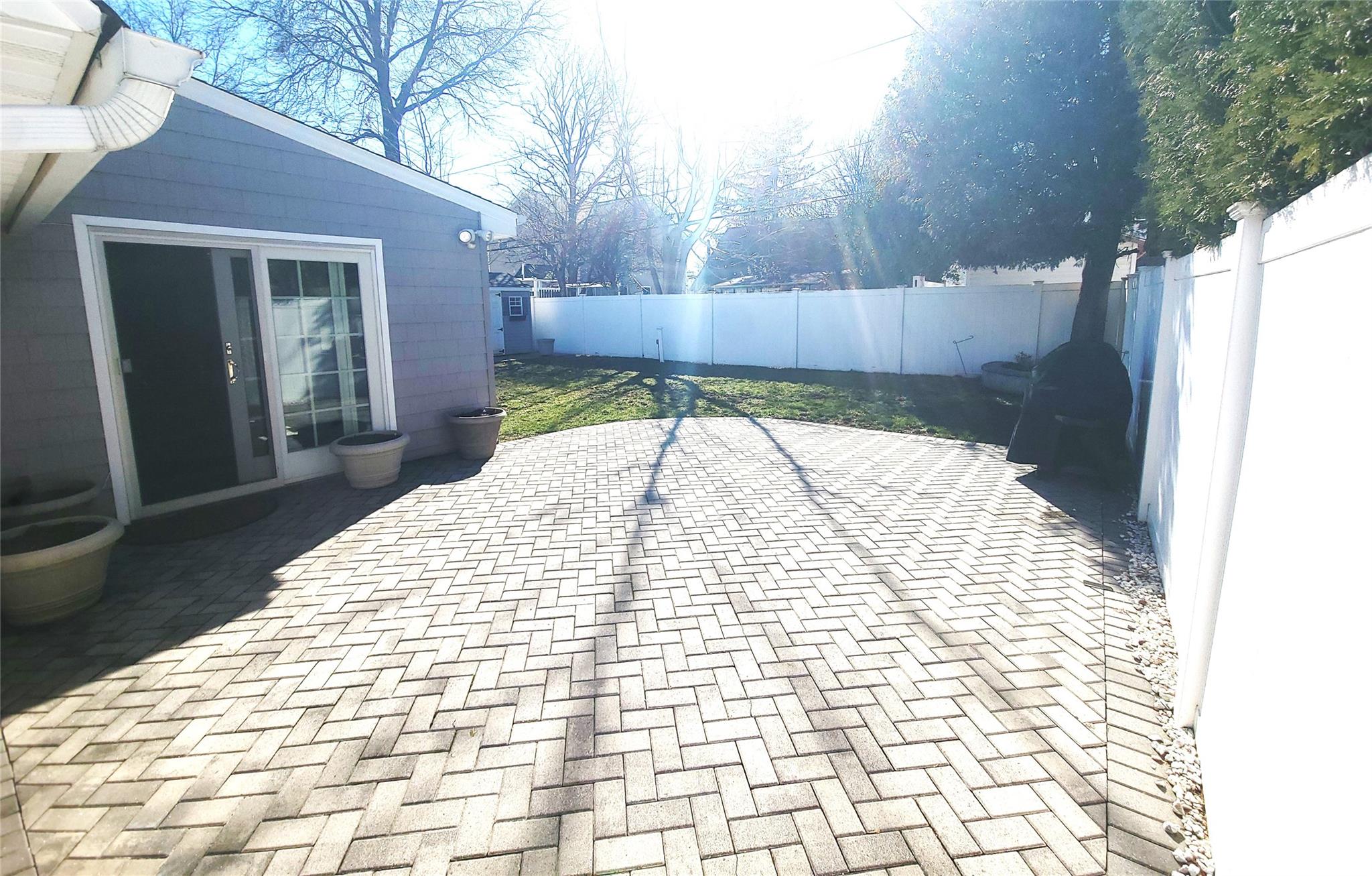 18 Apollo Lane, Hicksville, New York image 2