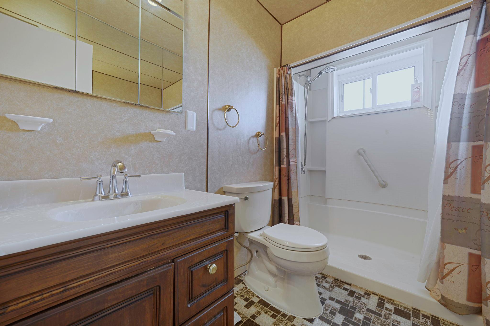 187 Islip Boulevard, Islip, New York image 24