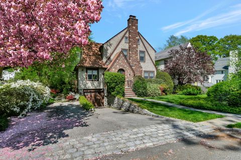 7 Poplar Road Larchmont NY 10538