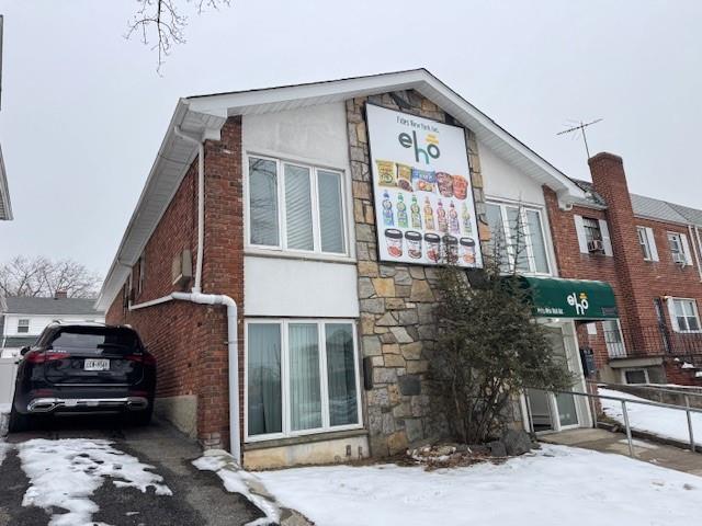 Property for Sale at 192nd Street, Flushing, Queens, NY - Bedrooms: 2 
Bathrooms: 2  - $1,850,000