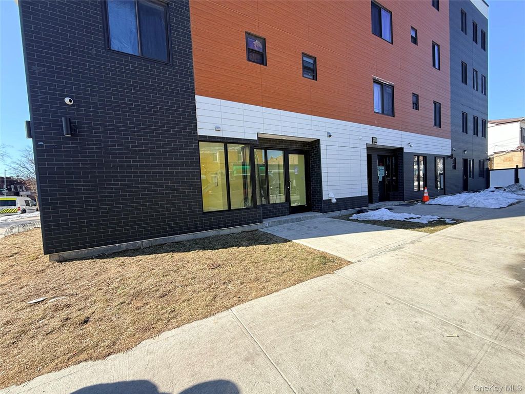 Photo of 129-23 101st Avenue, Richmond Hill S., NY 11419 (MLS # 965564)