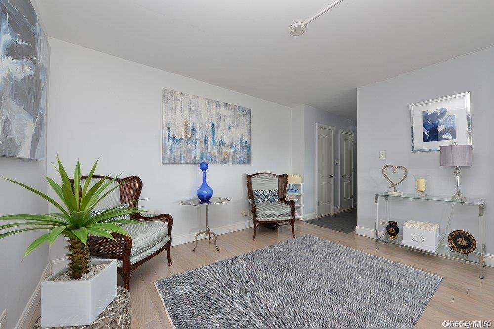 61-20 Grand Central Parkway B 903