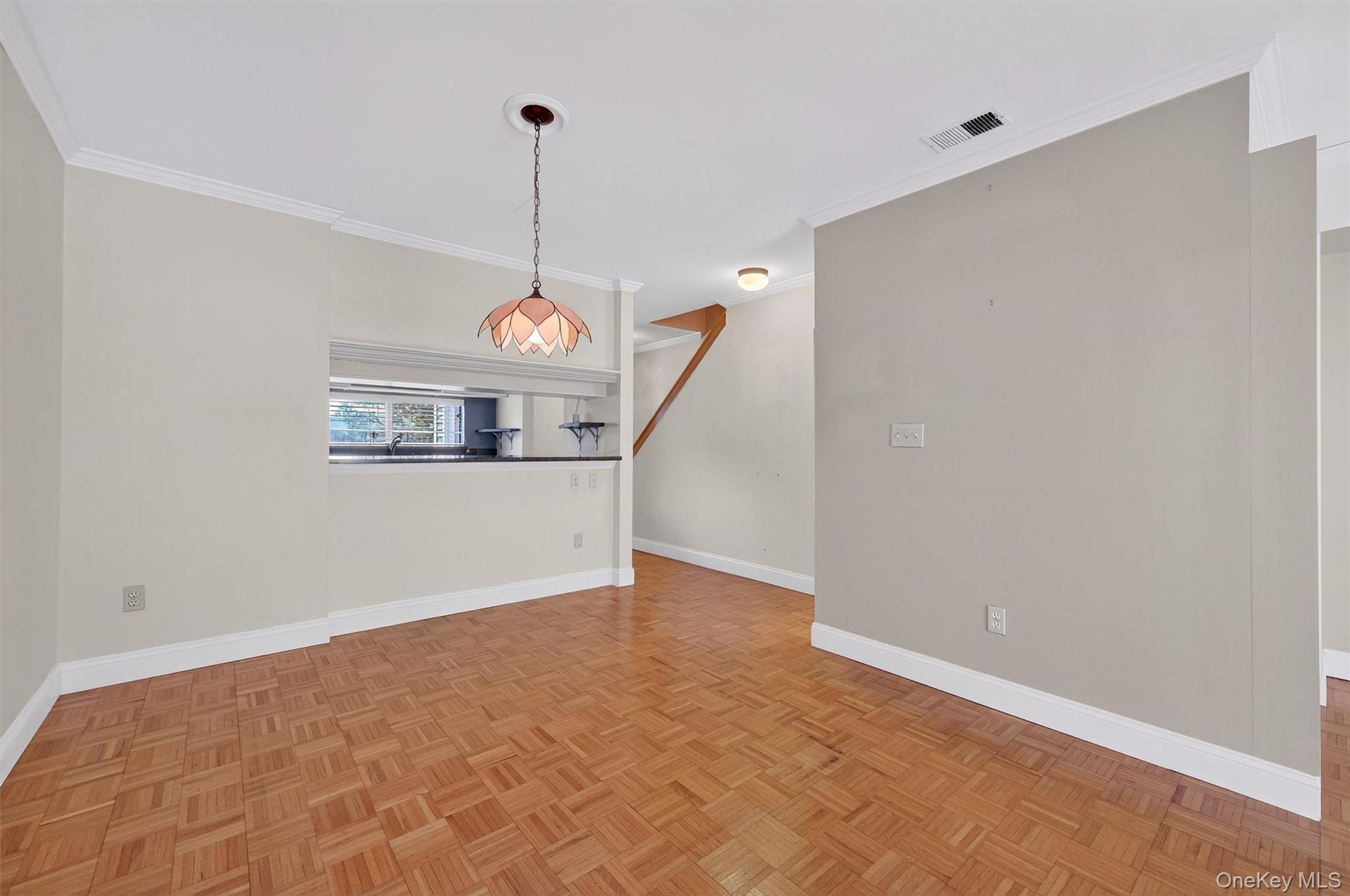 Peekskill, New York 10566, United States, 2 Bedrooms Bedrooms, ,2 BathroomsBathrooms,Residential,Active,181592