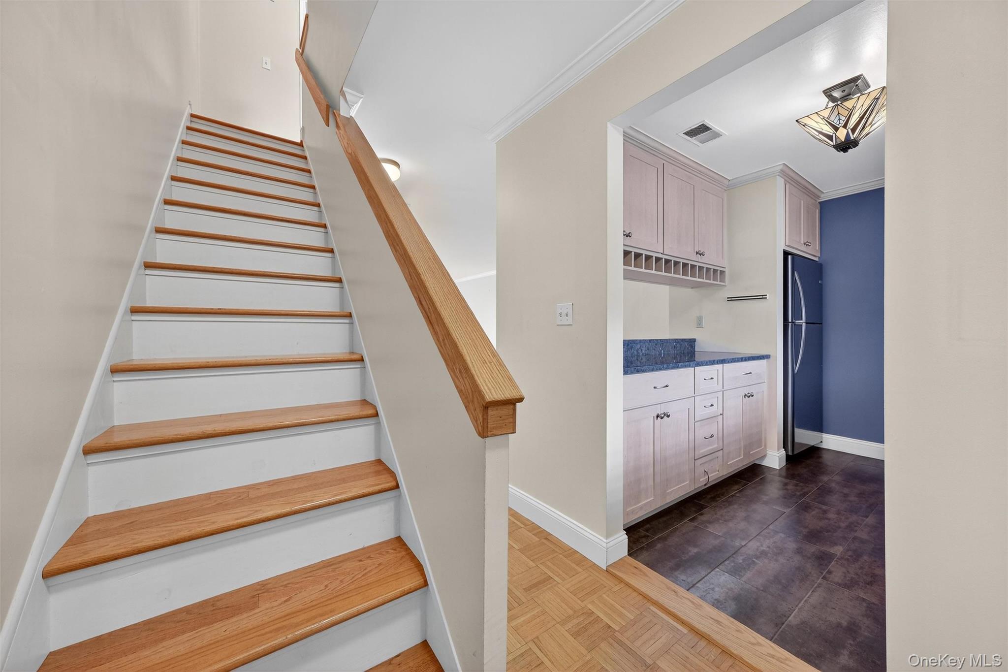 Peekskill, New York 10566, United States, 2 Bedrooms Bedrooms, ,2 BathroomsBathrooms,Residential,Active,181592