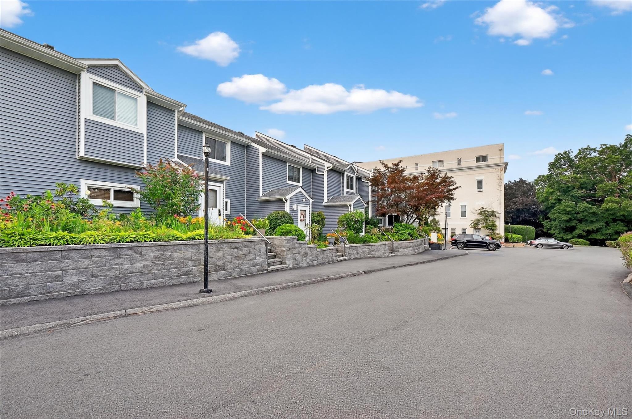 Peekskill, New York 10566, United States, 2 Bedrooms Bedrooms, ,2 BathroomsBathrooms,Residential,Active,181592