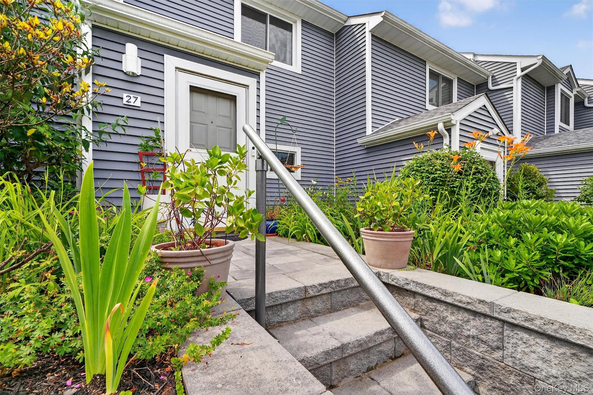 Peekskill, New York 10566, United States, 2 Bedrooms Bedrooms, ,2 BathroomsBathrooms,Residential,Active,181592