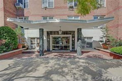 Photo of 102-21 63 rd Road #B46, Forest Hills, NY 11375 (MLS # 965474)